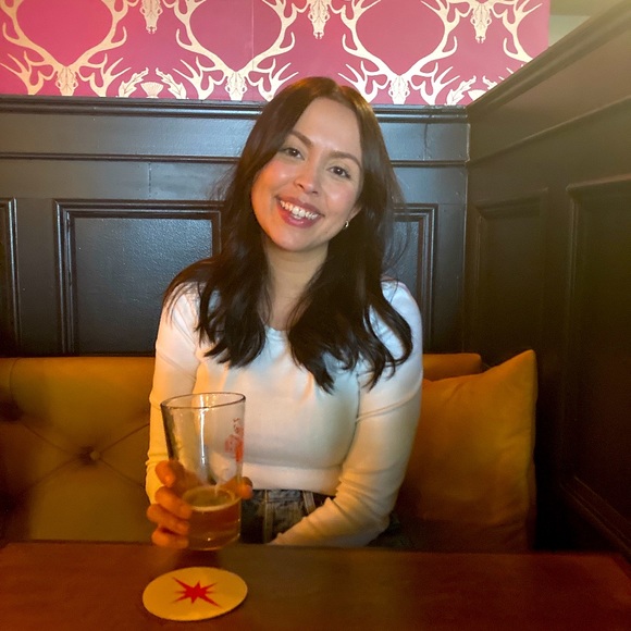 Meet your Posher, Ashleigh - Picture 1 of 1